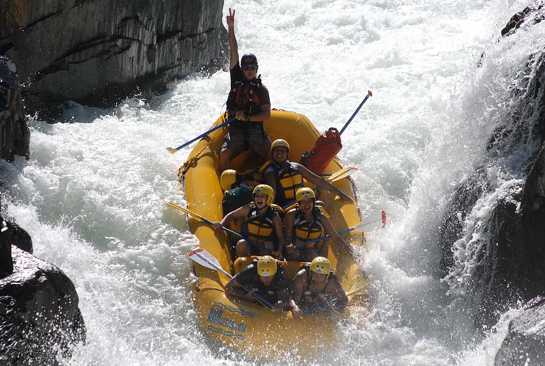 Middle Fork American River rafting trips